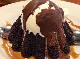 Molten lava cake is a chocolate lover's delight. Molten Chocolate Cake Chili S