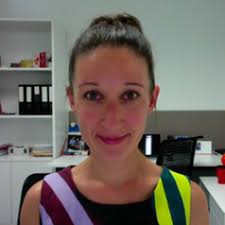 Alicia Arnott's Instagram, Twitter & Facebook