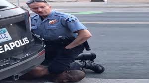 دعا الرئيس جو بايدن الثلاثاء إلى إصدار الحكم الصحيح في محاكمة الشرطي السابق المتهم بقتل جورج فلويد ووصف القضية المعروضة الآن أمام هيئة محلفين في مينيابوليس بأنها. Ø¶Ø§Ø¨Ø· ÙŠÙƒØ´Ù Ø¹Ù† Ù…ÙØ§Ø¬Ø£Ø© ÙÙŠ Ù…ØµØ±Ø¹ Ø¬ÙˆØ±Ø¬ ÙÙ„ÙˆÙŠØ¯ Ø­Ø°Ø±Øª Ø§Ù„Ù‚Ø§ØªÙ„ Ø£Ø­Ø¯Ø§Ø« Ù†Øª
