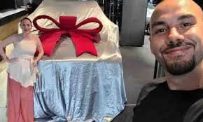 Create a free family tree for yourself or for gregg homan and we'll search for valuable new information for you. Is He The New Inspiration Of Angelica Panganiban Showbiz Chika