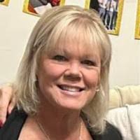 Tracy Bollinger's Instagram, Twitter & Facebook