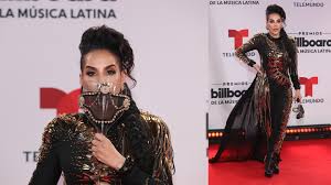 <p>ivy queen, desi, and bad bunny performs onstage at the 2020 billboard music awards, broadcast on oct. Ivy Queen Complementa Su Look Con Una Mascara Espectacular En Los Premios Billboard 2020