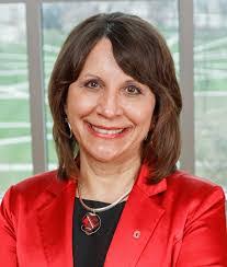 Faye Glenn's Instagram, Twitter & Facebook