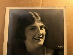 Priscilla Dean Extremely Rare Very Early Autographed Photo 20s Dice Woman