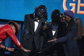 Born 8 february 1974) is a french musician, record producer, singer, songwriter, dj, and film director. Pharrell Williams Left Presents The Award To Thomas Bangalter Second From Left And Guy Manuel De Homem Christo Of Daft Punk And Nile Rodgers For Best Pop Duo Group Performance For Get Lucky