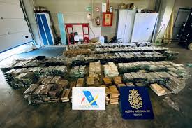 Former fbi agent jonathan gilliam and former dea agent derek maltz react to the international operation that targeted illegal drug sales and distribution. Svnccwr3mqd8cm