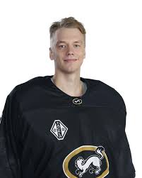 Complete player biography and stats. Veini Vehvilainen Dobberprospects