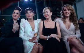 Diego korol, mariana genesio peña, carmen barbieri, marcela tauro, kany garcía y fabián cubero descubrieron sus puntos en. Mariana Genesio Pena La Actriz Trans De Pequena Victoria Diarioshow El Portal De Espectaculo