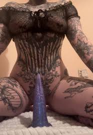 tattooedtegan 🍒 on X: 2024 ill be sexier, sluttier and making more porn  😏 t.coVd0G1GtsBc  X
