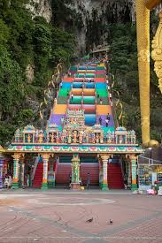 There is a requested dress code at the entrance to the main cave that states that women will need to cover their shoulders, bust, and knees and they do request. Is Batu Caves Worth Visiting A Complete Guide Madman S Journey