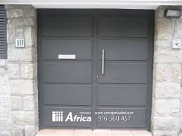 Puertas de dos hojas puertas de entrada dobles puertas para cuartos puertas interiores blancas puertas de aluminio modernas puertas diseño, calidad & seguridad. Puertas De Hierro Modernas Y De Forja
