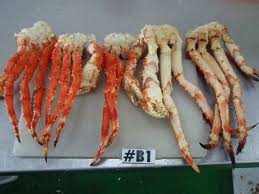 Place a steam basket at the bottom of a large stockpot with 1 cup of water. Boiled Frozen Blue King Crab Leg Products Korea Boiled Frozen Blue King Crab Leg Supplier