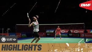 A match official places a new shuttlecock on a racket during day two of yonex all england open badminton championships. Yonex All England Open 2020 Finals Ws Highlights Bwf 2020 Youtube