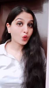 Goli khaega kya😂😂 #trending #dailogue #bollywood♥ #acting #viral  #reelsitfeelit♥️😍♥️ #vibe💫❤💖💞👑🦋