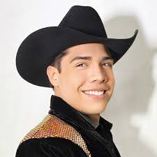 Irvin Murguia's Instagram, Twitter & Facebook