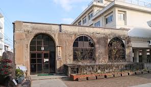 本川小学校