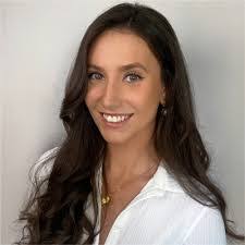 Sophie Dodson's Instagram, Twitter & Facebook