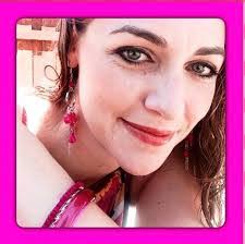 Amy Wolf's Instagram, Twitter & Facebook