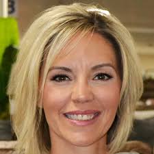 Mandy Jeffries's Instagram, Twitter & Facebook