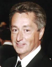 Douglas Heilmann's Instagram, Twitter & Facebook