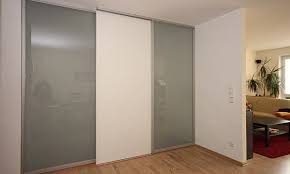 16 Raumhohe Schiebeturen Zum Treppenhaus Treppe Haus Treppe Glastur Schiebetur