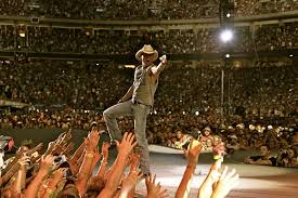Kenny Chesney Old Dominion Veterans United Home Loans