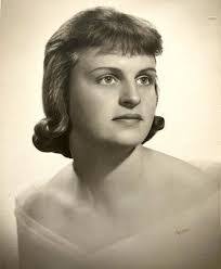 Marianne Larson's Instagram, Twitter & Facebook