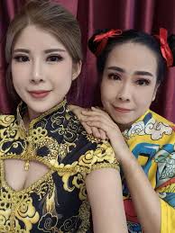 17/01/2025 舞之梦舞蹈苑CarmenDanceStudio  2025迎蛇🐍送龙收工晚宴感谢学员们踊跃参与晚宴圆满成功一班女人在一起就是疯狂， 开心的吃喝玩乐， 喝酒，唱歌，玩游戏，拿礼物🎁  谢谢让我遇见所有的美好