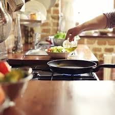 تحذير صحي مقالي الزيت النباتي تضر الأجنة في الأرحام