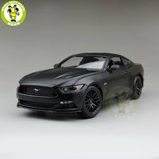 Последние твиты от ford mustang (@fordmustang). 1 18 2015 Ford Mustang Gt 5 0 Diecast Auto Modell Fur Geschenke Sammlung Hobby Matte Schwarz Maisto Ford Mustang Gt Mustang Gtdiecast Car Models Aliexpress