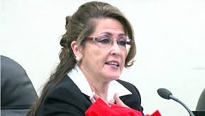 Sweetwater District Board Member Pearl Quinones Pleads Guilty In Corruption  Case