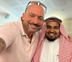 Christine Grassi's Instagram, Twitter & Facebook