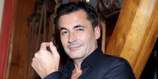 Willy Cartier (Fugueuse) : "[Elles] pensent que c'est normal de se  prostituer pour un sac"