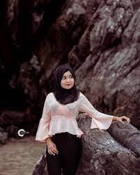 Pin Oleh Molay Di R A I S A Wanita Hijab