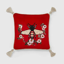 Gucci Gave Them Buzz But Bees Symbolism Has Been Around For Millennia Architectural Digest Guccio gucci spa is responsible for this page. gucci gave them buzz but bees