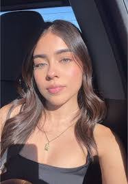 Angela Troxel's Instagram, Twitter & Facebook