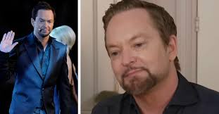 Andreas Carlsson flyttar hem till sin ALS-sjuka mamma