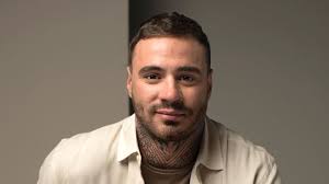 Occupation double (sometimes referenced as od) is a canadian french language reality show which first aired in 2003. Occupation Double Chez Nous Deja Des Rapprochements Chez Les Exclus Huffpost Quebec Divertissement