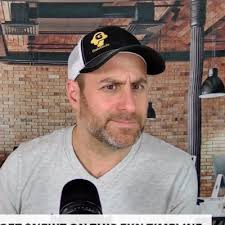 Chris Caylor (@ccaylor10)