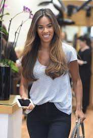 Rochelle humes just showed off her natural hair for the most heartbreaking reason. Denise Van Outen Rochelle Humes And Mel Sykes Hit The Hairdresser At The Same Time Mirror Online