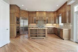 Check out these farmhouse kitchen cabinet ideas to find some inspiration! Pin By Vicky Biggar On Kitchen Stuff Light Wood Kitchens Kitchen Design Kitchen Design Open