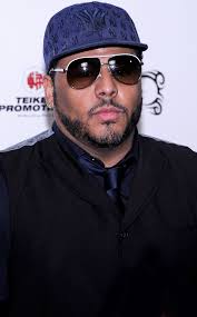 Rashida Jones Almost Went to Prom With Robin Thicke!