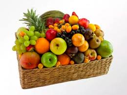 Cesta De Fruta Favorita Cestas De Frutas De Regalo Arreglos De Frutas Arreglos Frutales