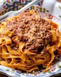 500g (1 lb) fresh tagliatelle or 400g. Ragu Bolognese Bolognese Sauce Tina S Table