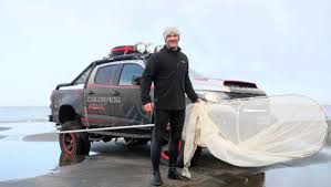 The Holden Rox, Beaver and the whitebait