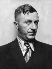 Marie Under Biography