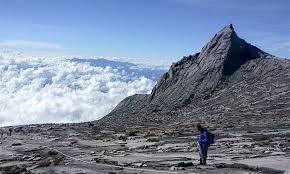 Demikian informasi tentang biaya mendaki gunung kinabalu malaysia, jika kamu ingin mendaki gunung tertinggi di. Ini Sebab Sebahagian Gunung Kinabalu Runtuh