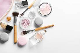 You Ll Never Believe That This Is The Most Popular Makeup Brand In America Makeup Revolution Best Makeup Sets Best Makeup Brands