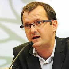 Guillermo Moncecchi (@gmonce)