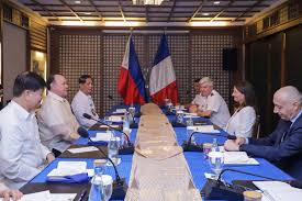 Defense relations between the Philippines and France continue to flourish, together with the ongoing negotiations for a Visiting Forces Agreement between the two countries. #MaxDefense #MaxDefensePH #PHFranceRelations #StandUpWithOurPartners #FightforPH